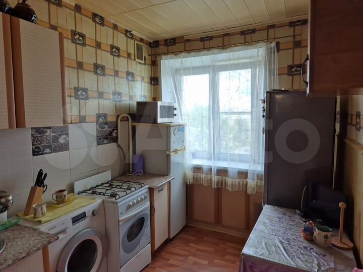 2-к. квартира, 50 м², 9/9 эт.