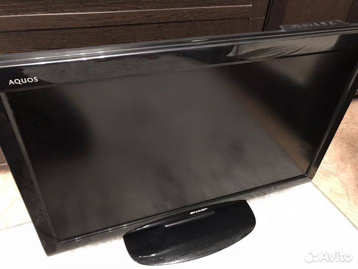 Телевизор Sharp Aquos 32