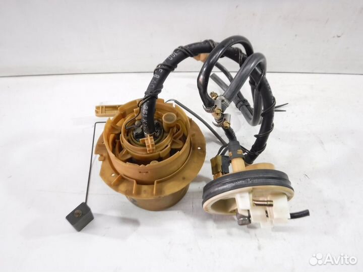 Насос топливный Audi 80 B4