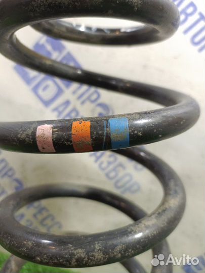 Пружина подвески передняя левая Audi A4 B6 седан