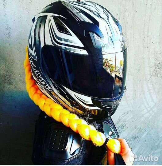 Косы на шлем