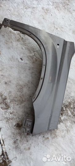 Продам крыло nissan x- trail T-31