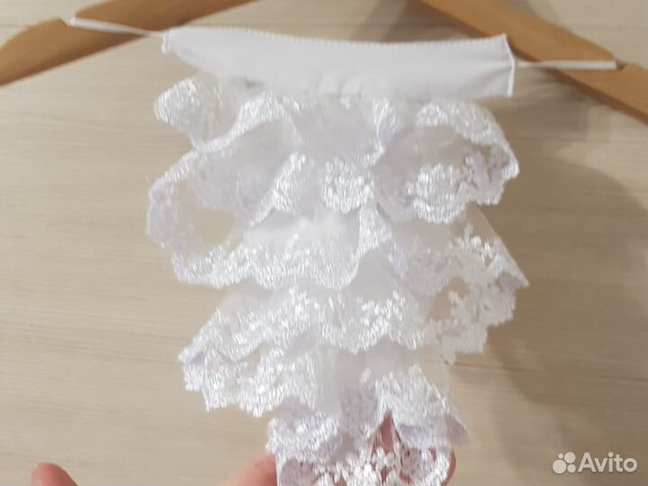 Манишка кружевная детская