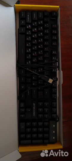 Игровая клавиатура с подсветкой