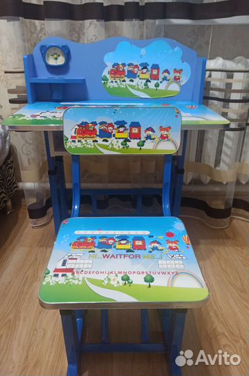 Детский стол и стул