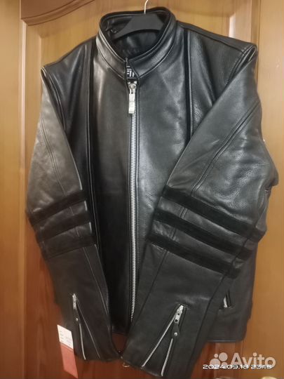 Кожаная куртка М220 от First
