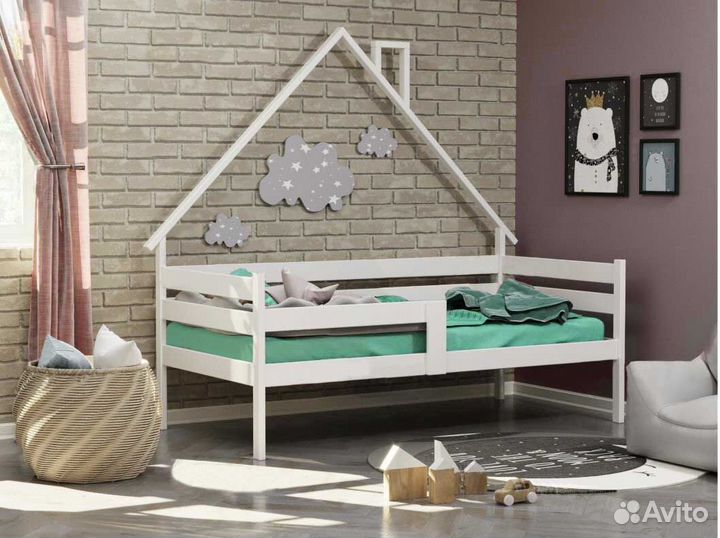 Софа от 2х лет из массива Домик с бортиком