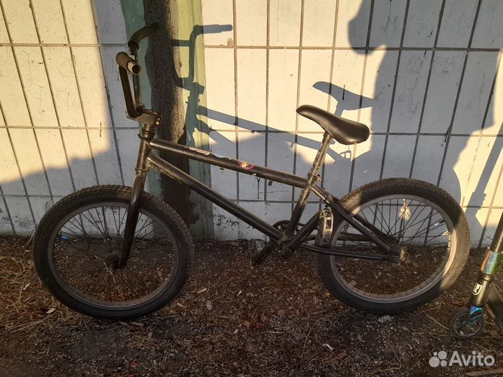 BMX и трюковой самокат