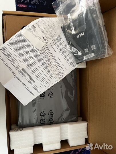 Ультрабук MSI Modern 14