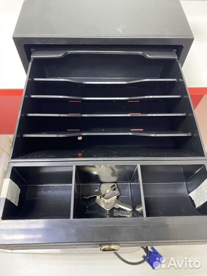 Денежный ящик