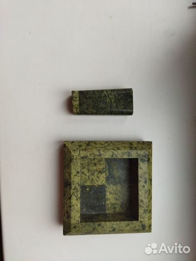 Пепельница малохитовая и оправа для зажигалки