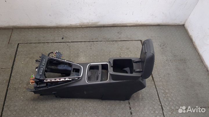 Консоль салона Opel Grandland X, 2018