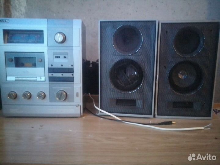 Музыкальный центр