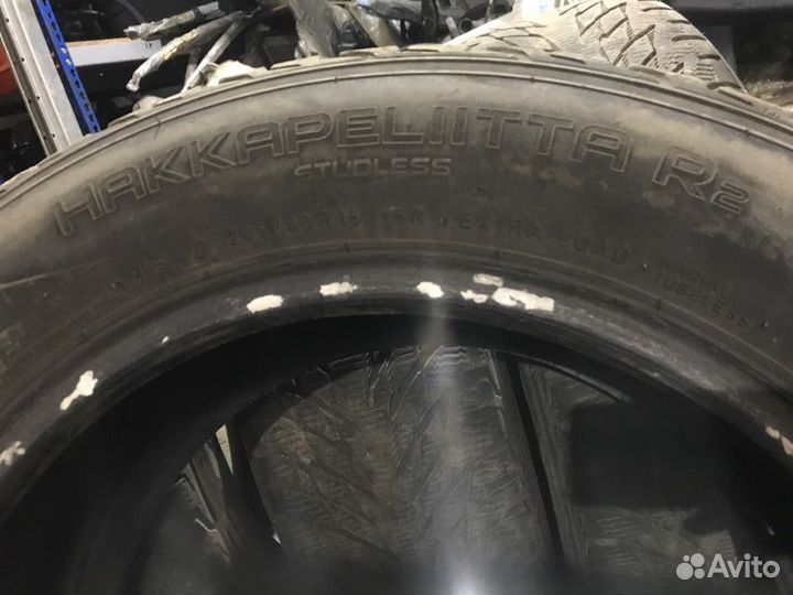 Nokian Tyres Hakkapeliitta R2 205/60 R16