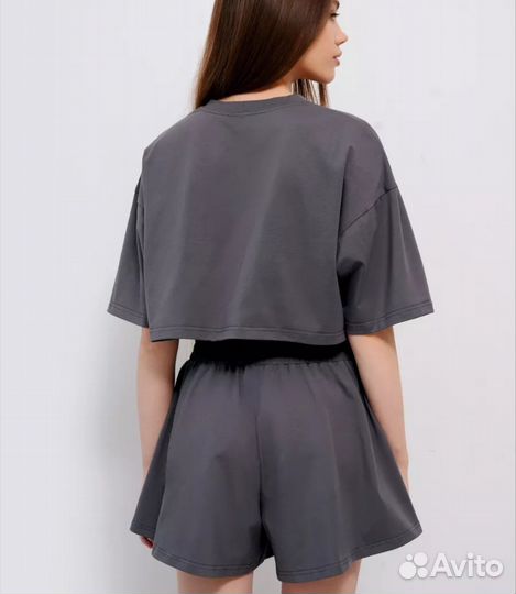 Костюм женский