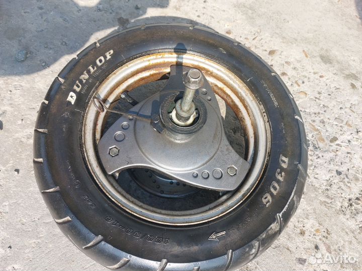 Bridgestone Alenza 001 235/75 R15 19Q