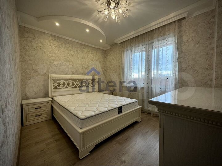 2-к. квартира, 65 м², 9/18 эт.