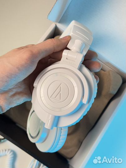 Audio Technica ATH M50x белые