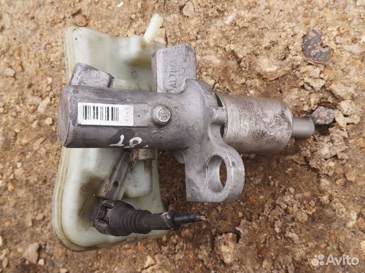 Главный тормозной цилиндр Audi A4B6