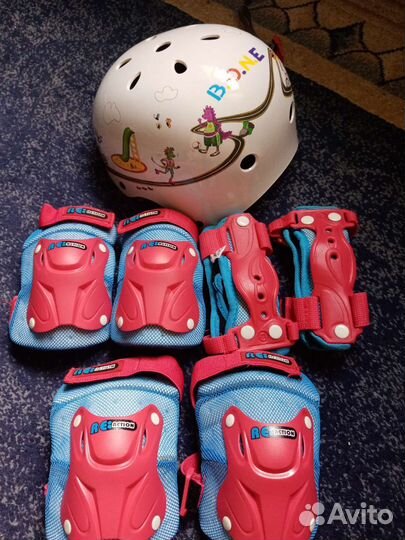 Детский шлем и защита для роликов