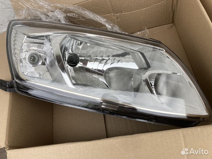 Фара лада гранта