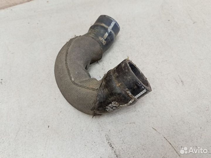 Патрубок воздушный Ауди