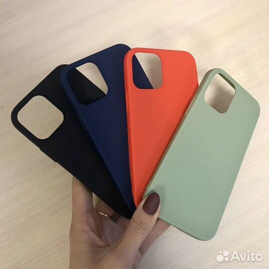 Силиконовые чехлы для iPhone 12