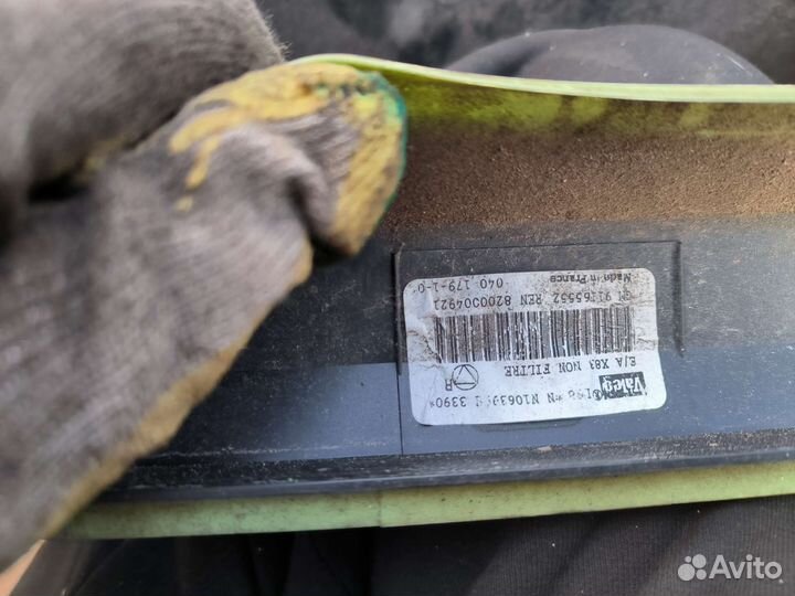 Renault Trafic 2 воздухозаборник отопителя