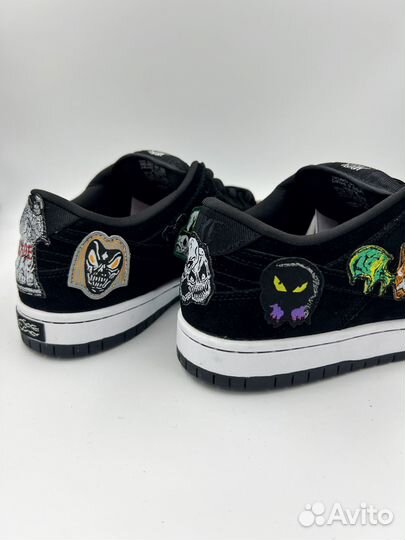 Nike SB Dunk Low Neckface