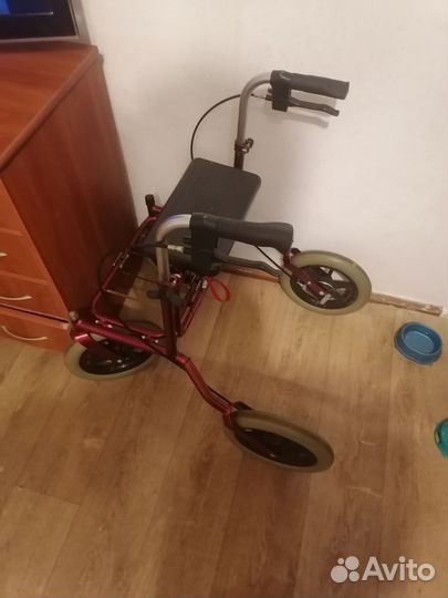 Ходунки для взрослых на колесах