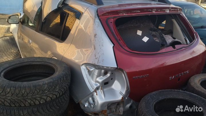 Разбор Renault Sandero 2 Stepway 2018 г