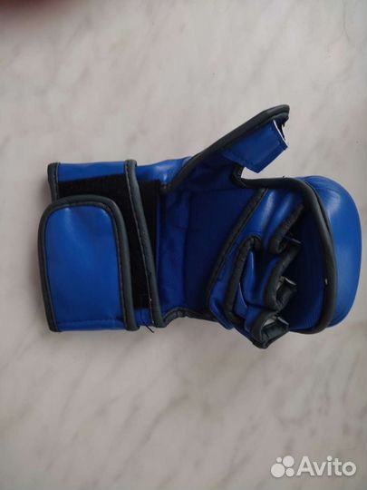Боксерские перчатки детские