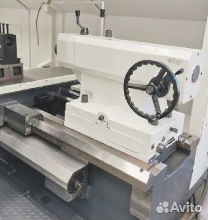 Токарный станок