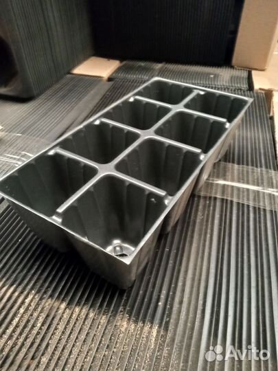 Кассеты для рассады 8, объем ячейки 80мл