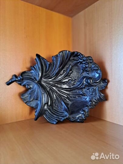 Предмет интерьера, Лист табака. касли