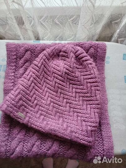 Комплект шапка и снуд женский