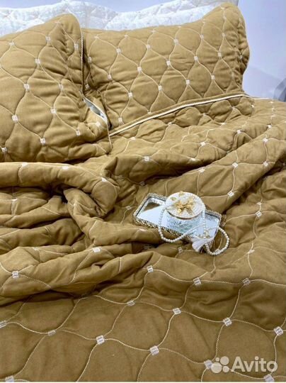 Покрывало на кровать