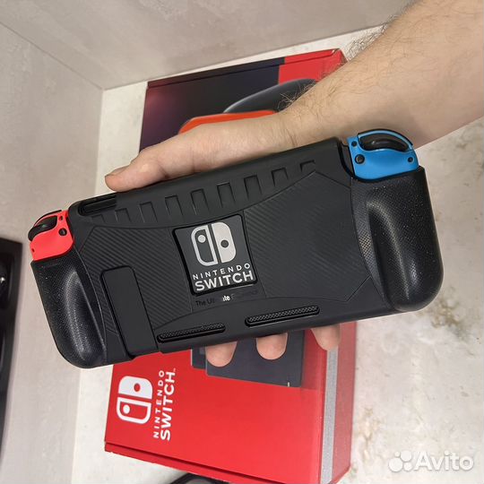 Прошитая Nintendo Switch rev. 2 256 gb + чехол