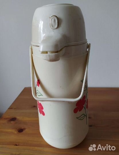 Термос с помпой