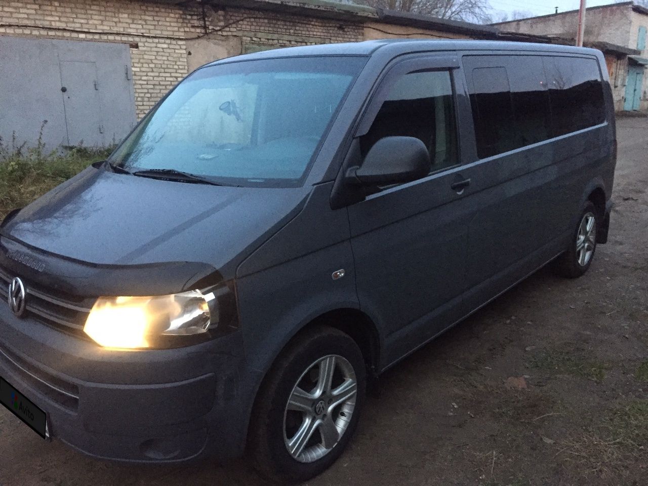 Volkswagen Caravelle: фото владельца