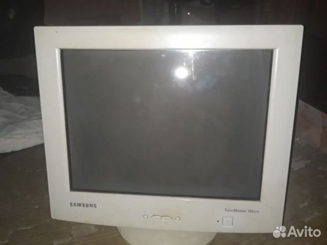 Монитор Samsung SyncMaster 755DFX