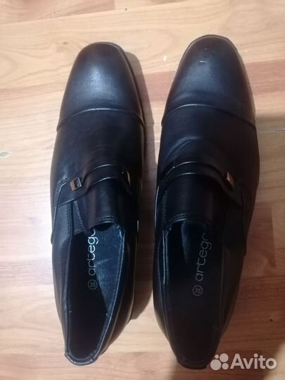 Туфли для мальчика 35 размер. Новые