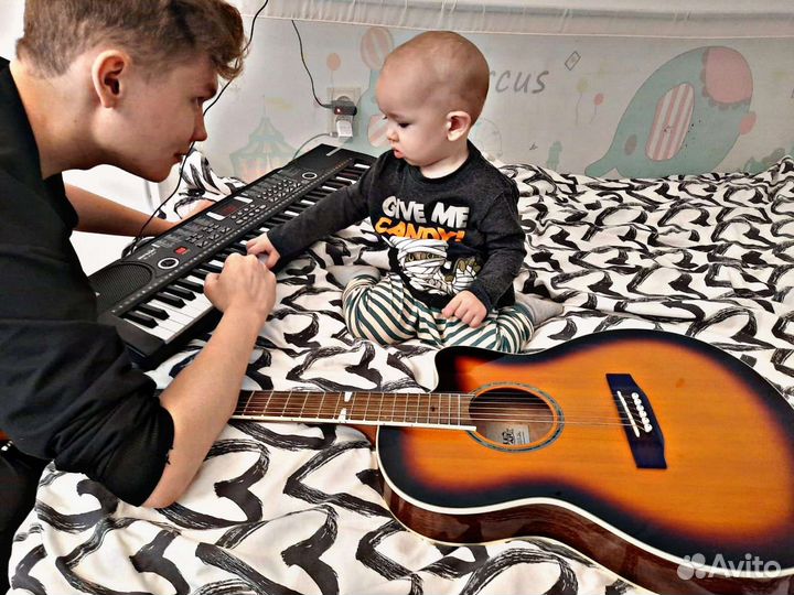 Репетитор по фортепиано, гитаре, баяну, сольфеджио