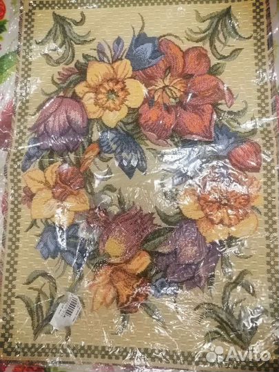 Салфетка новая декоративная на стол