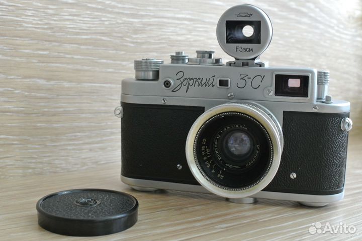 Фотоаппарат Зоркий-3С объективом Юпитер-12 м39