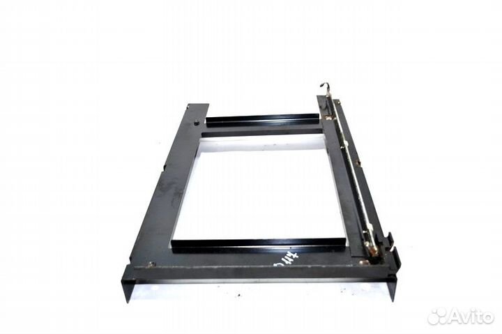 Закрепляющая рама отделения для хранения DAF XF105