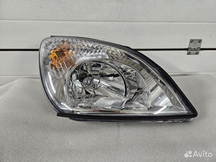 Chery Тiggo T11 Фара Правая новая