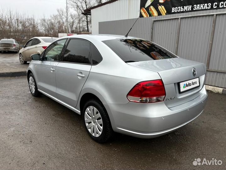 Volkswagen Polo 1.6 МТ, 2011, 204 788 км