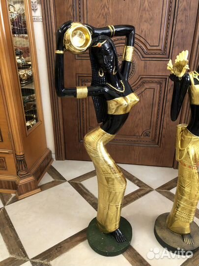 Статуя девушки 1.10