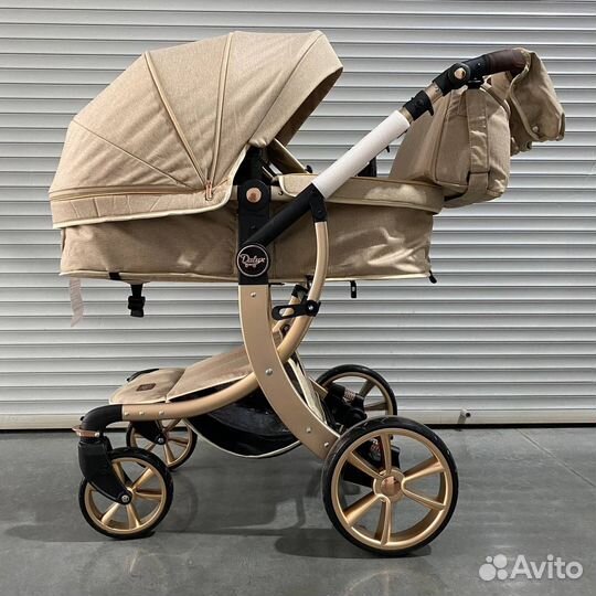 Новая коляска трансформер luxmom 3в1 бежевая